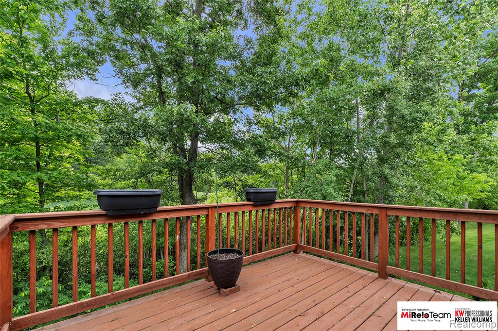 1909 Egret Pointe Howell, MI 48843 - Photo 36 of 45