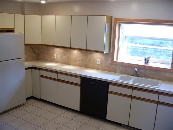 41 Bennett Road Watertown, MA 02472 - Photo 8 of 9 Gallery Image 8