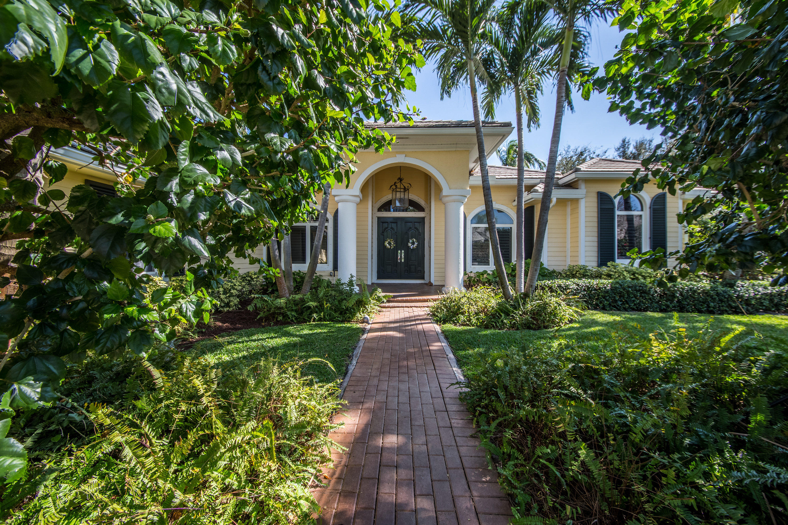 18170 Southeast Ridgeview Drive Tequesta, FL 33469 - Photo 54 of 62 PHO_6490-HDR