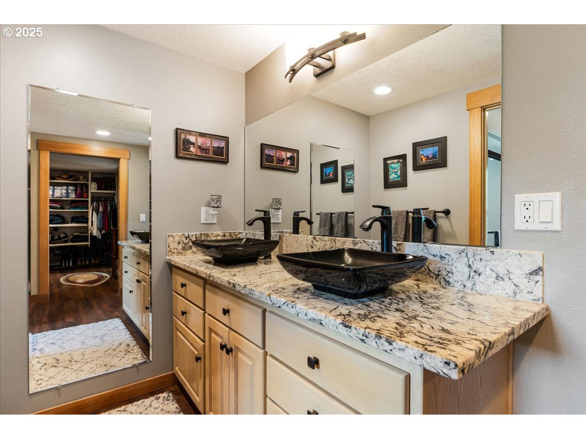 20226 South Ferguson Road Oregon City, OR 97045 - Photo 20 of 48 Gallery Image 20