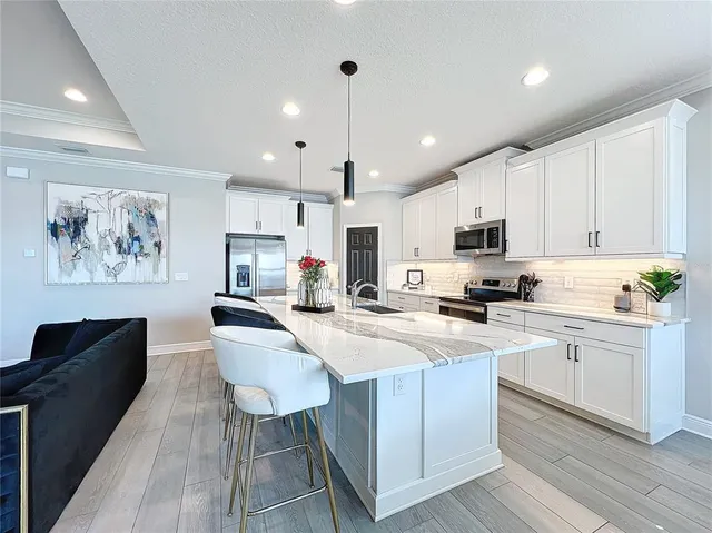 $3,800 | 5559 Trevesta Place, Palmetto, FL 34221