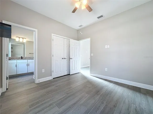 $3,800 | 5559 Trevesta Place, Palmetto, FL 34221