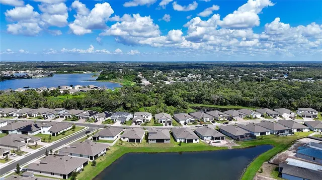 $3,800 | 5559 Trevesta Place, Palmetto, FL 34221