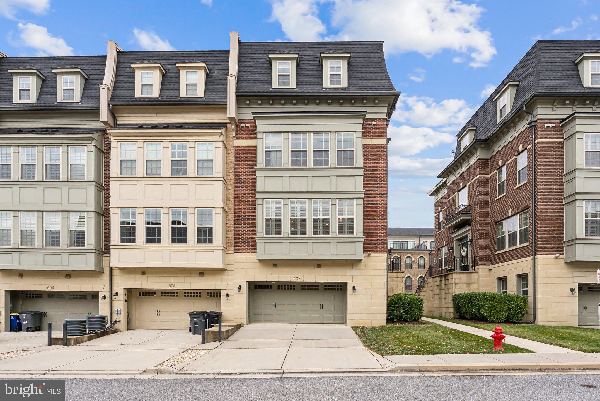608 Fair Winds Way, Unit 262A Oxon Hill, MD 20745 - Photo 39 of 48 a front view of a building
