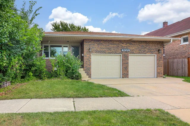 $559,900 | 4009 Forest Avenue, Brookfield, IL 60513