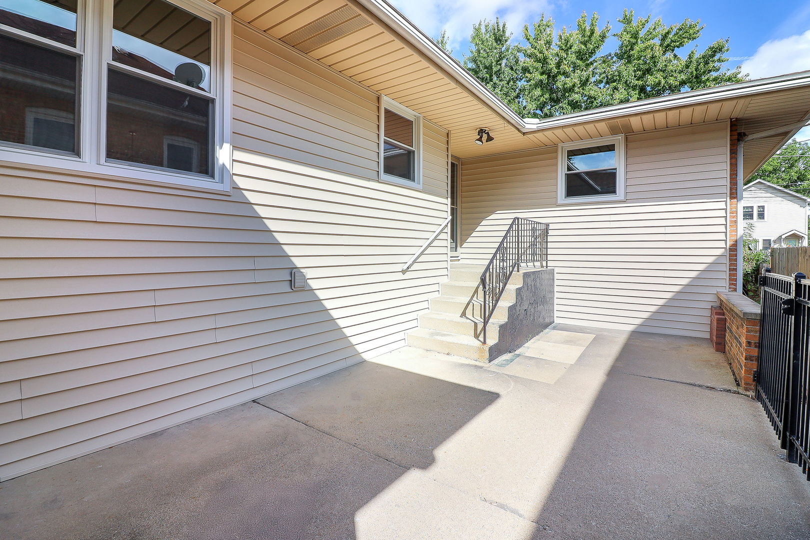 4009 Forest Avenue Brookfield, IL 60513 - Photo 26 of 28