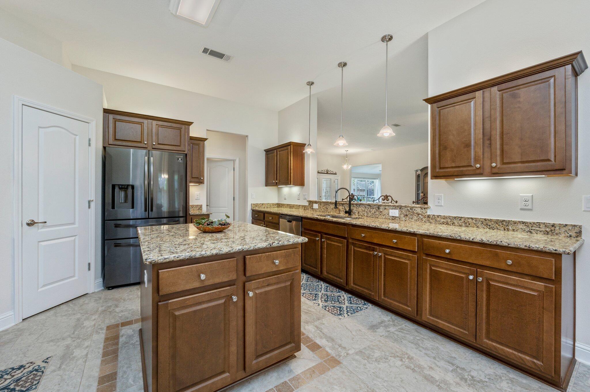 5931 Wind Trace Road Crestview, FL 32536 - Photo 14 of 45 14-web-or-mls-5931 Wind Trace Rd-14