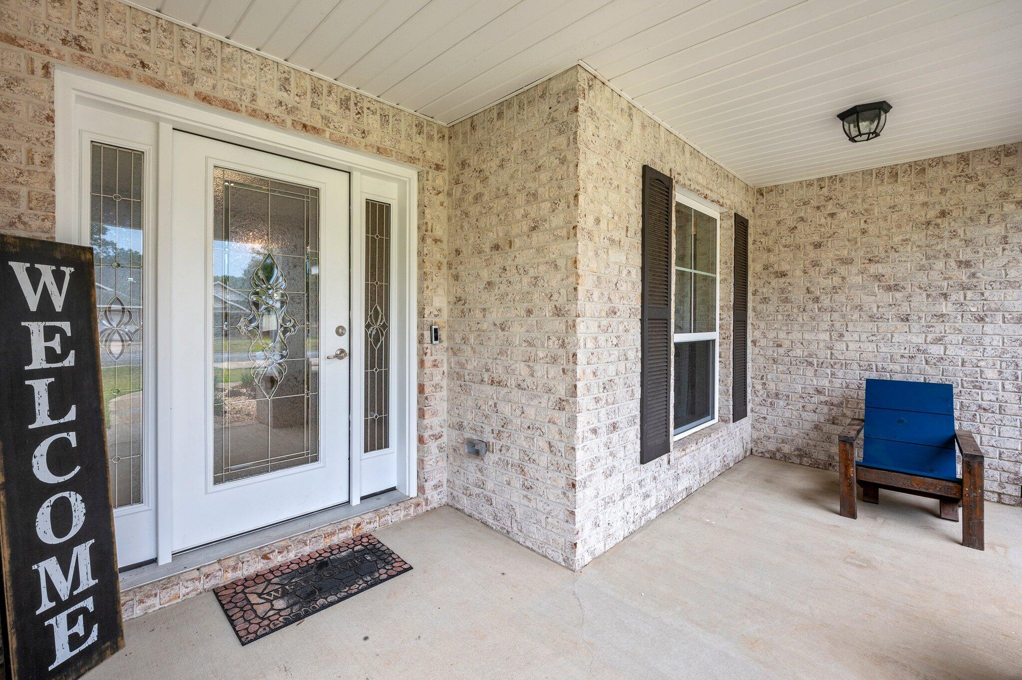 5931 Wind Trace Road Crestview, FL 32536 - Photo 4 of 45 4-web-or-mls-5931 Wind Trace Rd-04