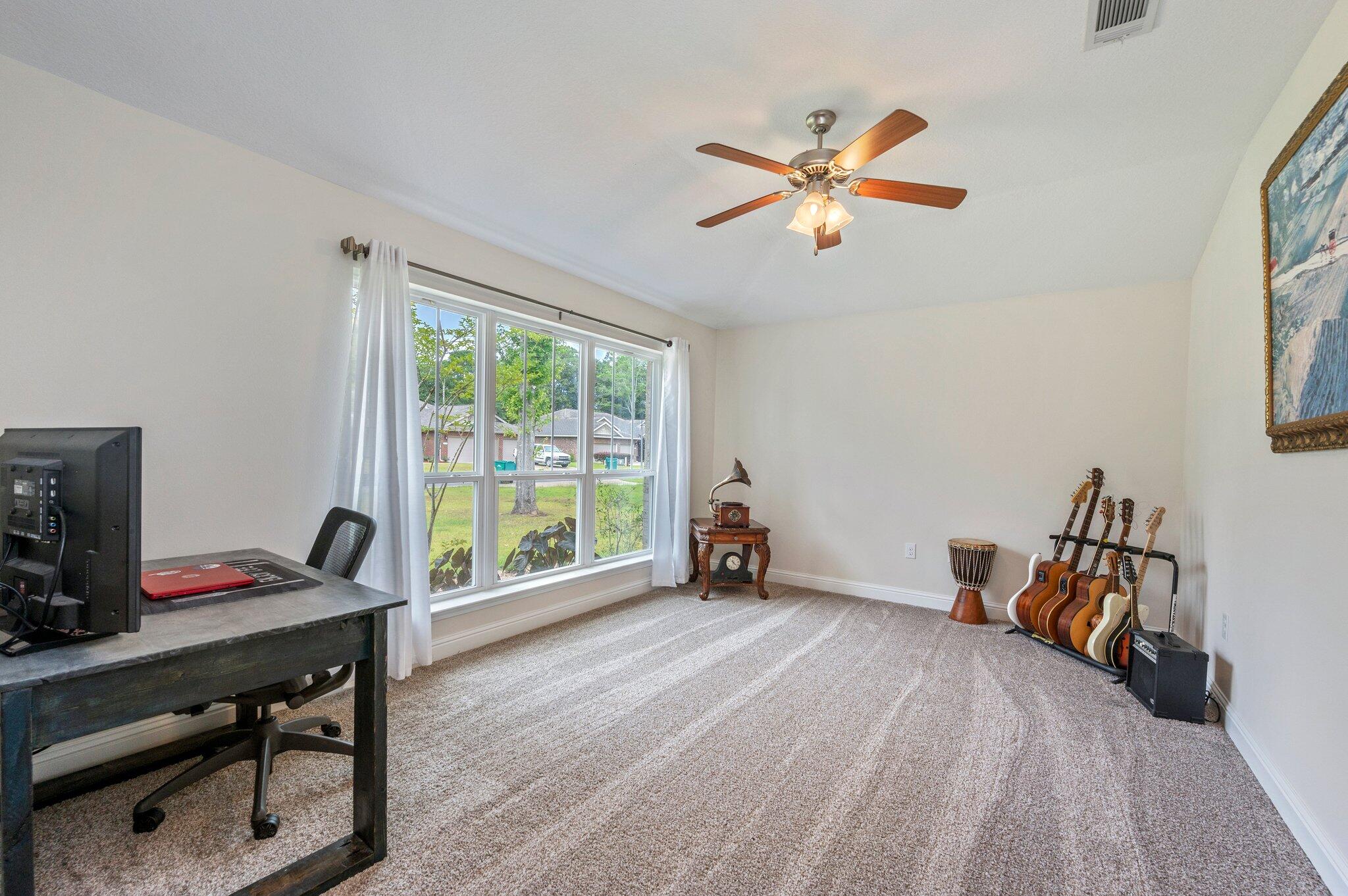 5931 Wind Trace Road Crestview, FL 32536 - Photo 6 of 45 6-web-or-mls-5931 Wind Trace Rd-06