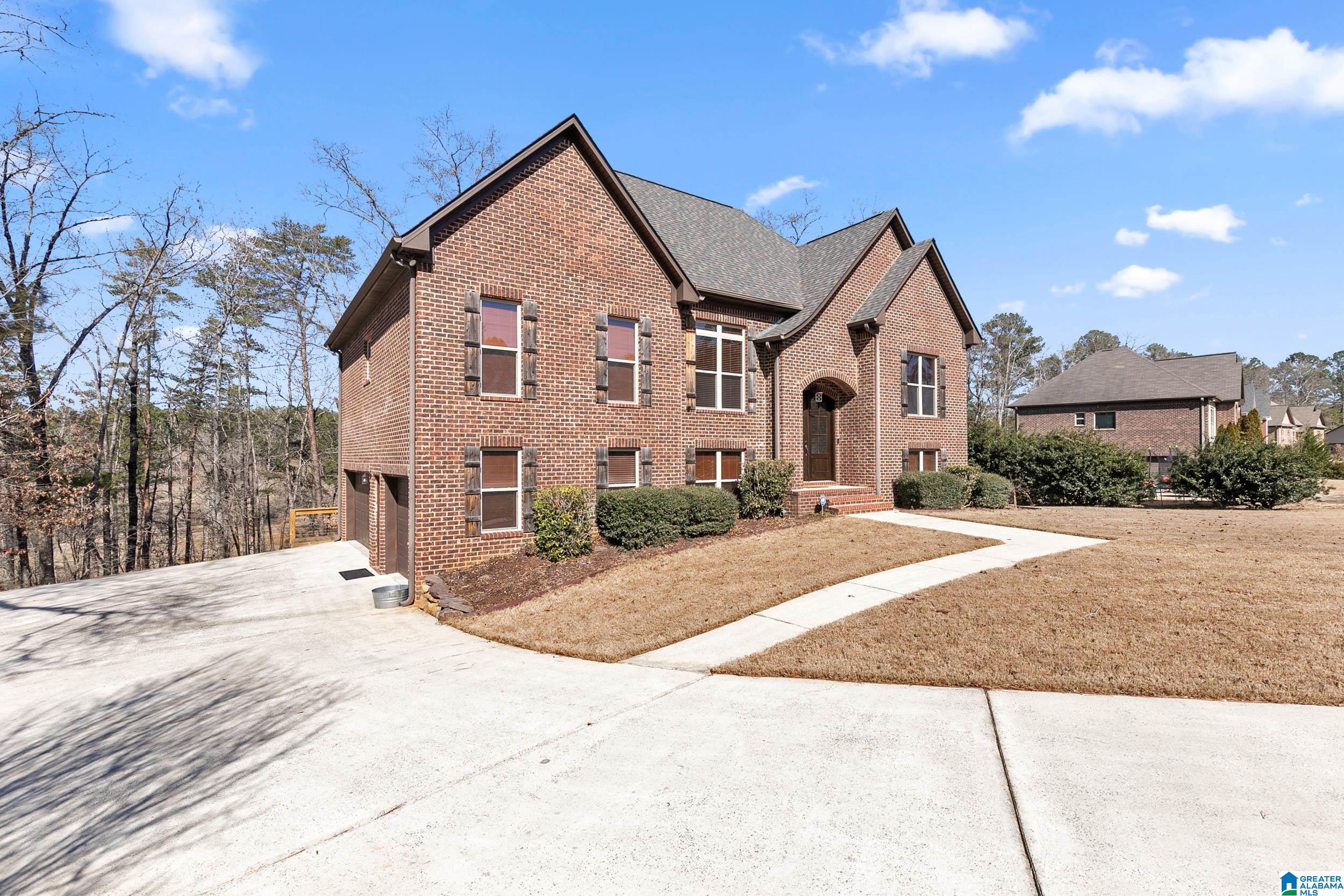 1077 Sedgefield Circle Morris, AL 35116 - Photo 3 of 47