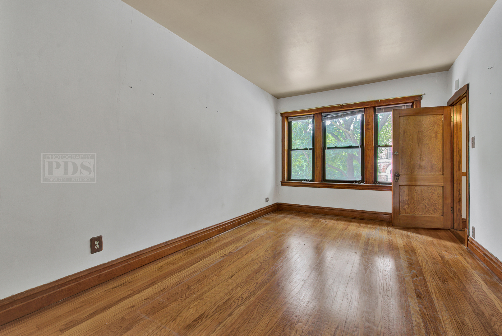 3125 South Racine Avenue Chicago, IL 60608 - Photo 8 of 35