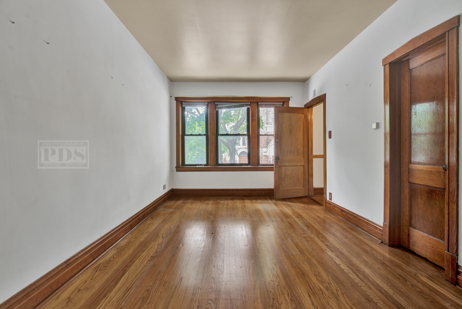 3125 South Racine Avenue Chicago, IL 60608 - Photo 9 of 35
