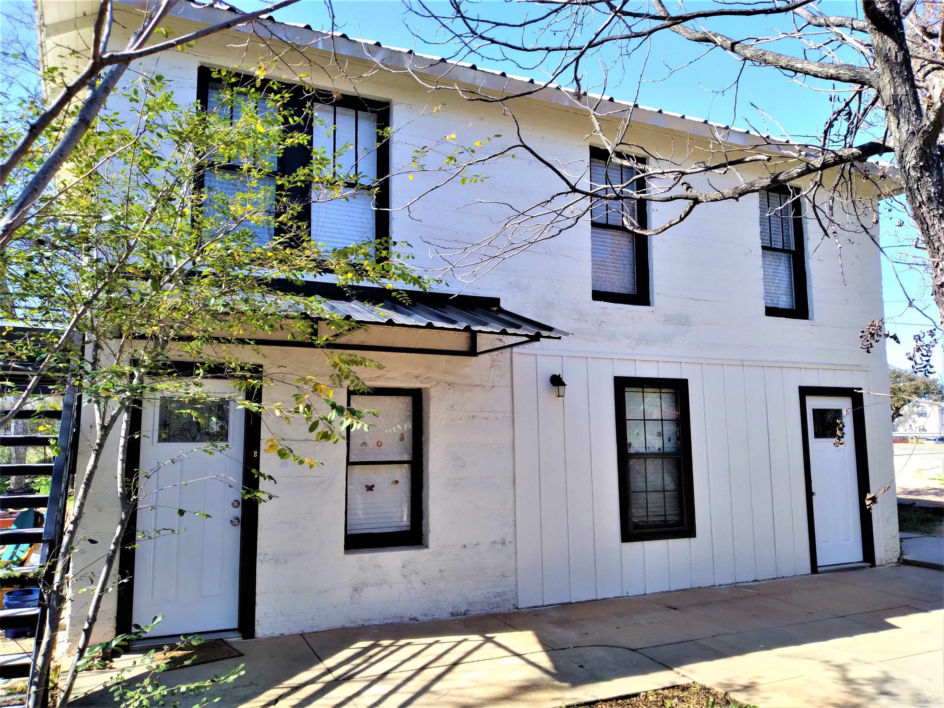 104 West Wallace Street Llano, TX 78643 - Photo 1 of 1