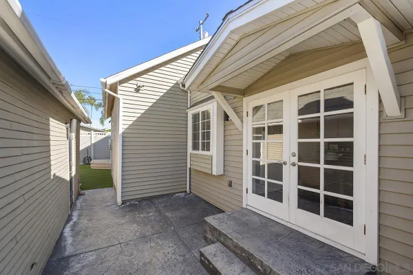$1,052,000 | 4463 Bancroft Street, San Diego, CA 92116
