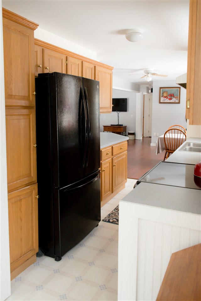 905 River Road Weare, NH 03281 - Photo 6 of 32 Gallery Image 6