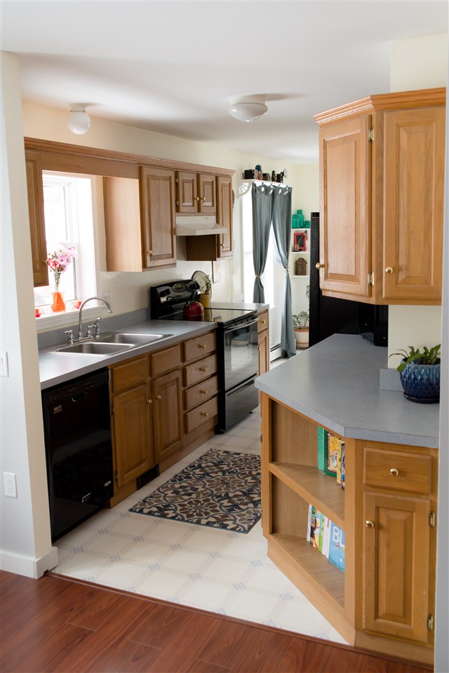 905 River Road Weare, NH 03281 - Photo 7 of 32 Gallery Image 7