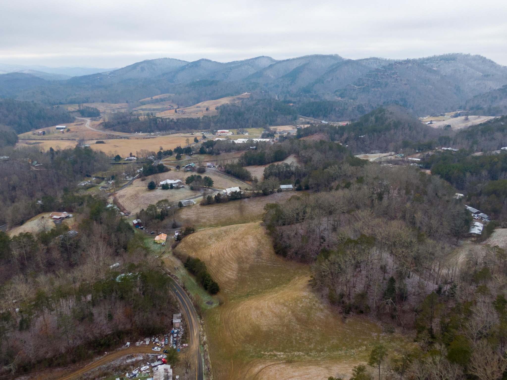3656 Wiley Noland Road Sevierville, TN 37876 - Photo 7 of 11 Gallery Image 7