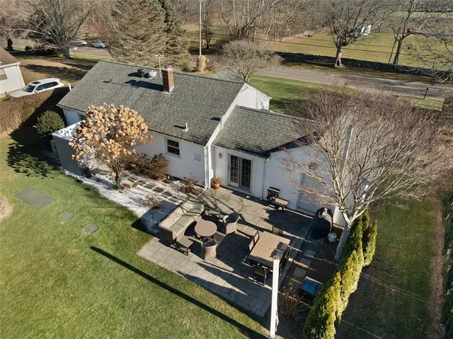 $825,000 | 415 Wapping Road, Portsmouth, RI 02871