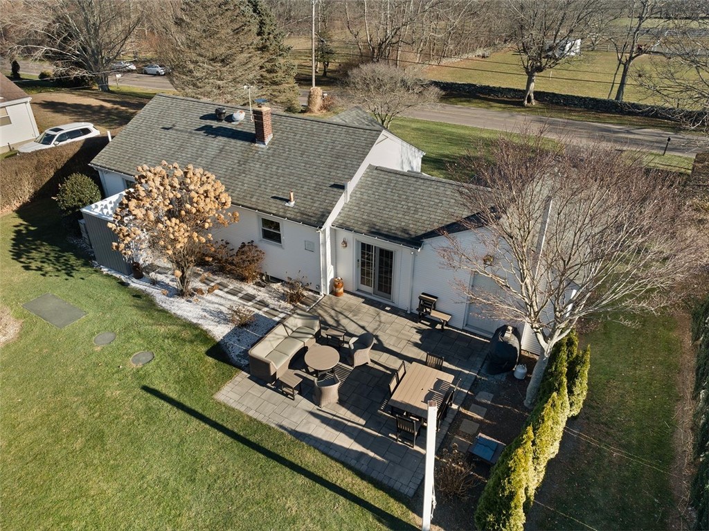 415 Wapping Road Portsmouth, RI 02871 - Photo 13 of 49