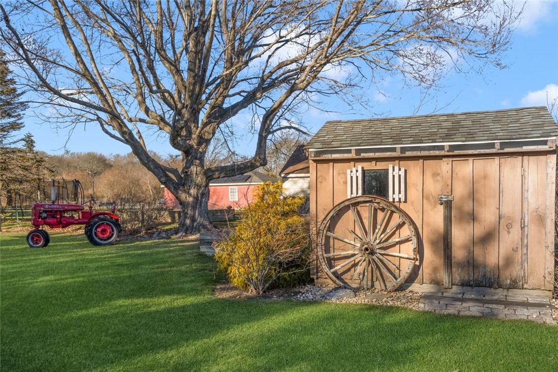 415 Wapping Road Portsmouth, RI 02871 - Photo 17 of 49