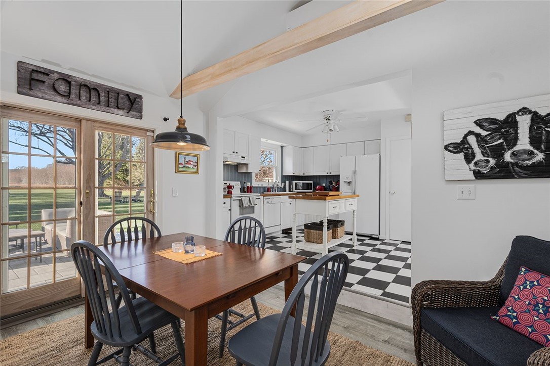 415 Wapping Road Portsmouth, RI 02871 - Photo 20 of 49