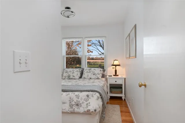 $825,000 | 415 Wapping Road, Portsmouth, RI 02871