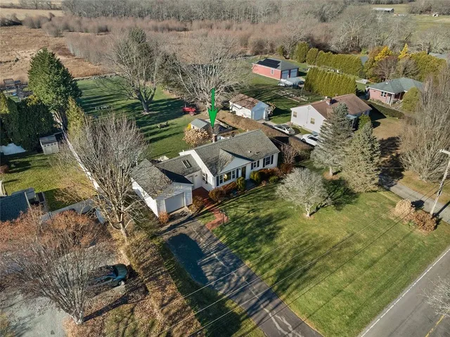 $825,000 | 415 Wapping Road, Portsmouth, RI 02871