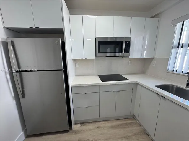 $1,600 | 1969 Northwest 2nd Court, Unit 5, Miami, FL 33136