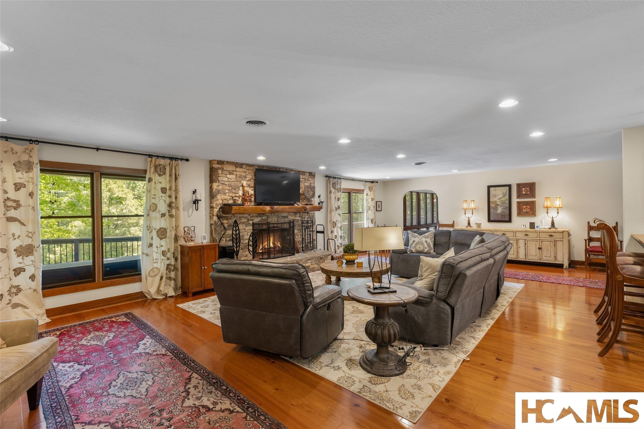 240 Round Hill Road Sapphire, NC 28774 - Photo 14 of 89 Gallery Image 14