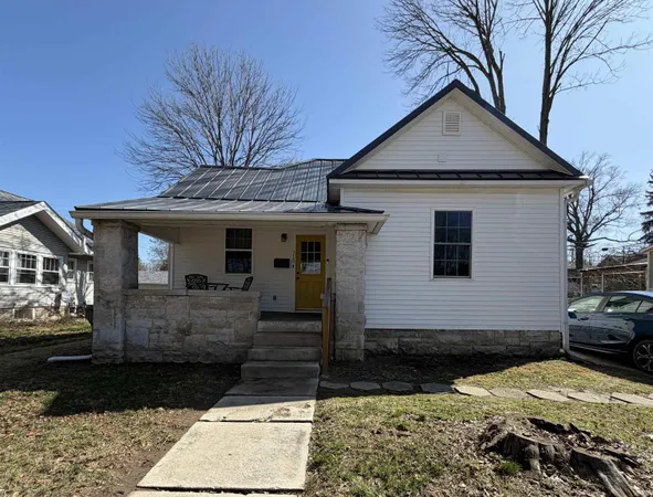 $415,000 | 715 South Washington Street, Bloomington, IN 47401