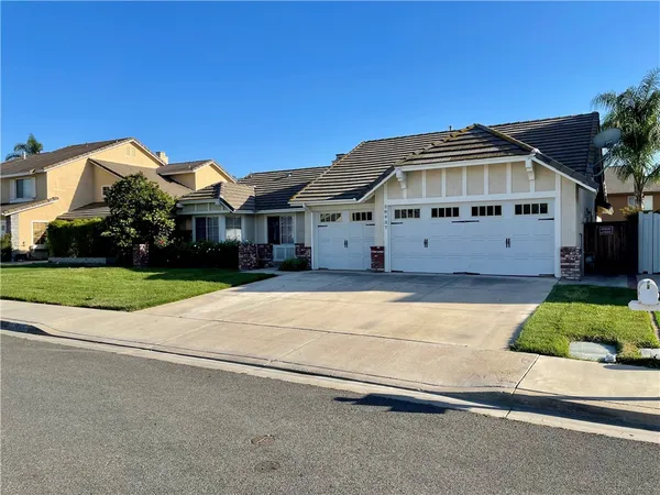 $3,295 | 28937 Biarritz Court, Menifee, CA 92584