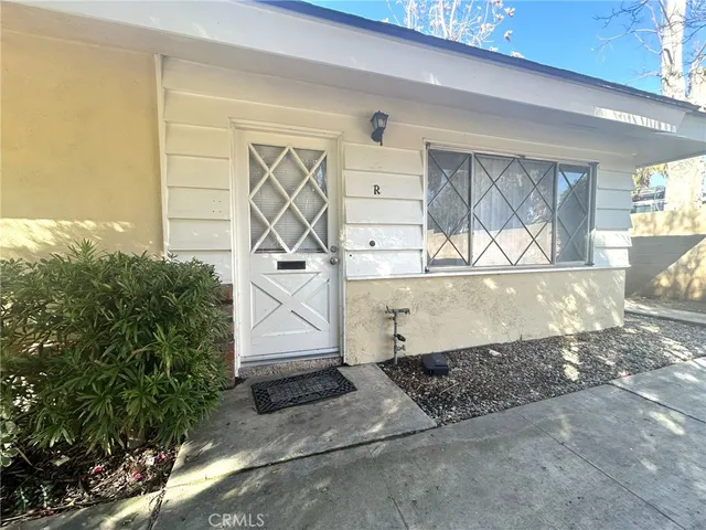 $1,995 | 534 Roosevelt Road, Redlands, CA 92374