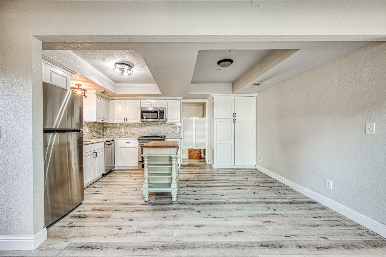 40624 Saddleback Road Bass Lake, CA 93604 - Photo 14 of 53