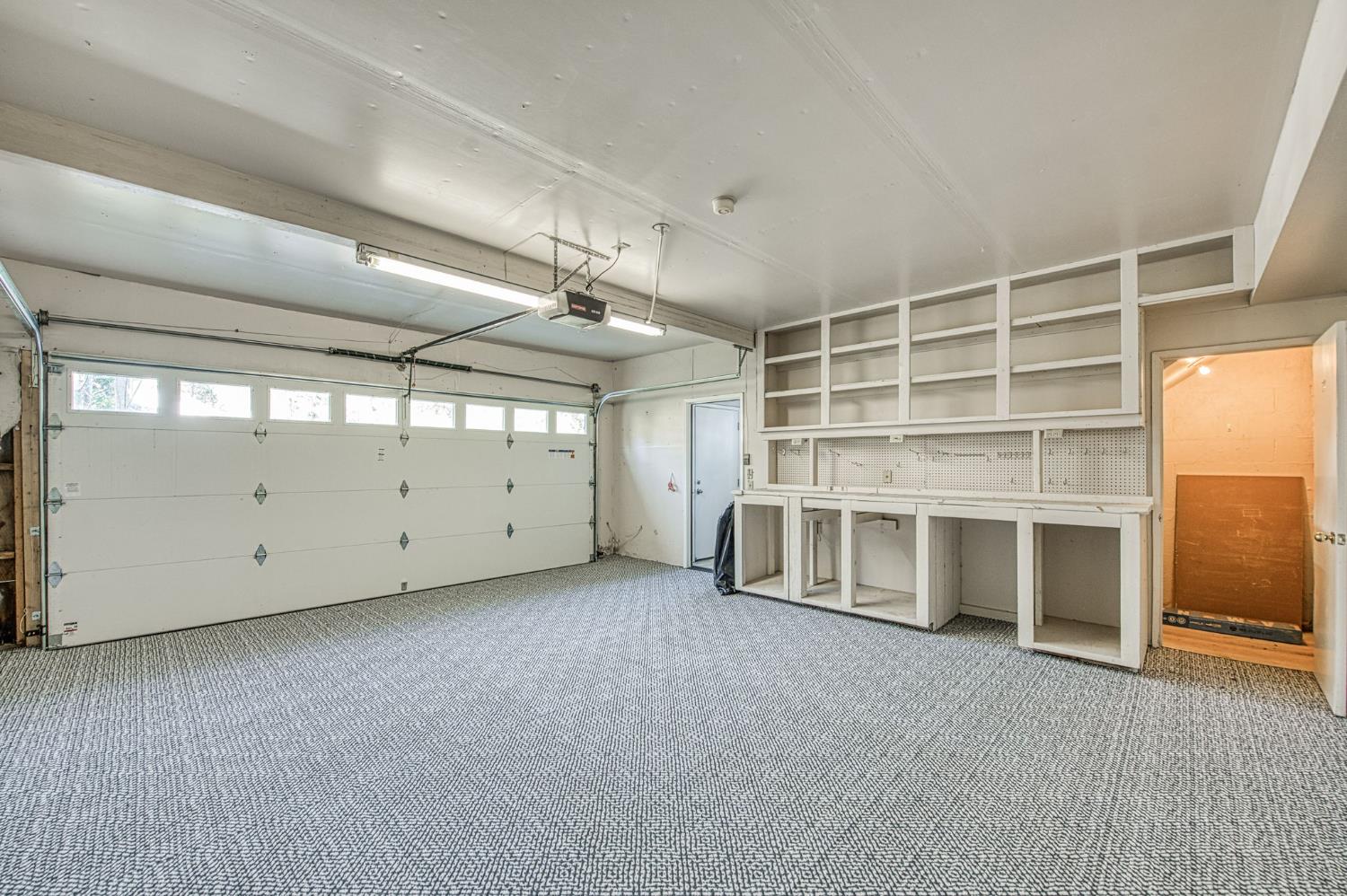 40624 Saddleback Road Bass Lake, CA 93604 - Photo 6 of 53