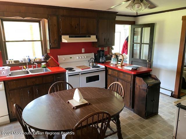 74 Merrick Road Farmingdale, NJ 07727 - Photo 15 of 36 IMG_2729