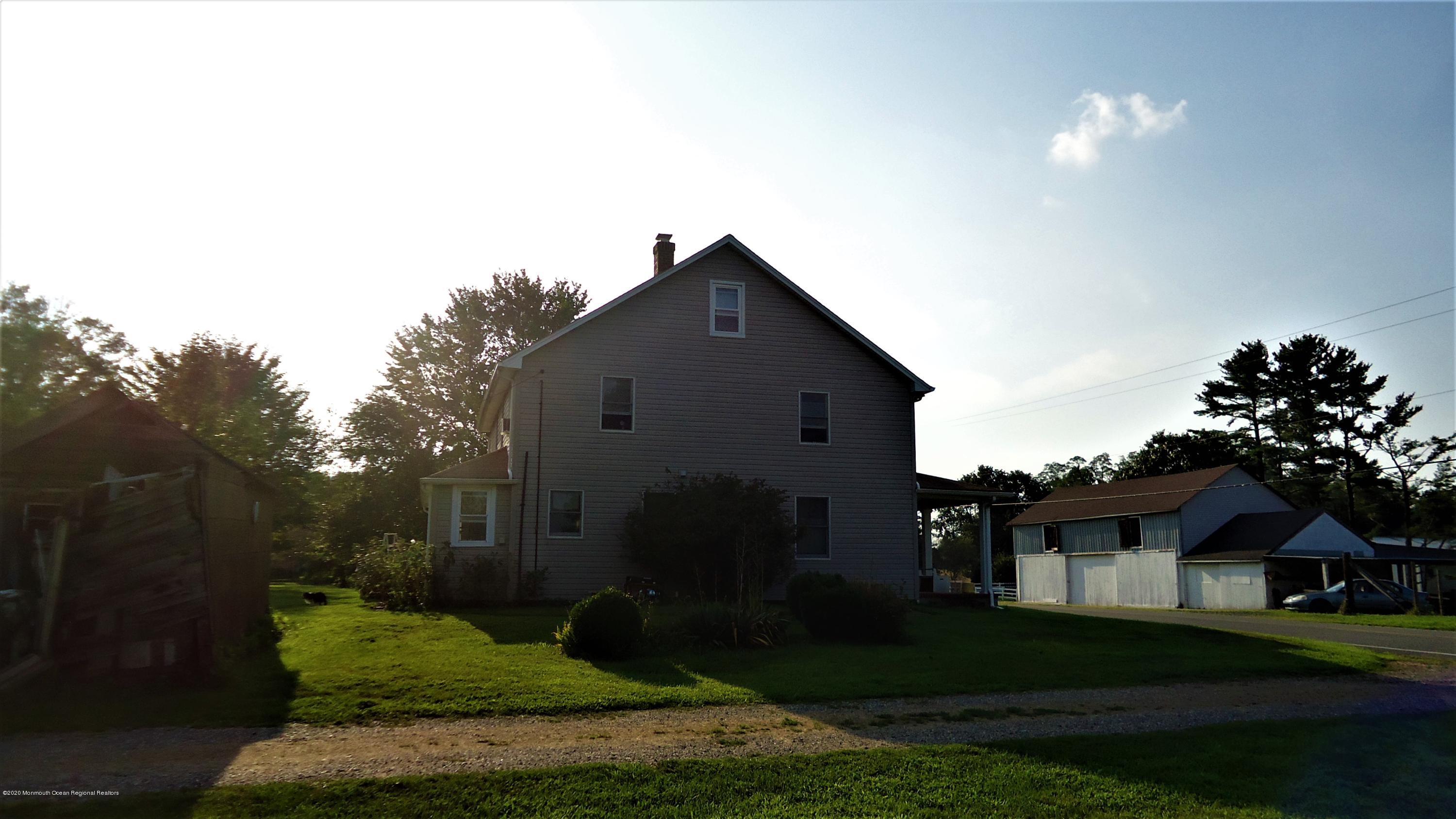 74 Merrick Road Farmingdale, NJ 07727 - Photo 27 of 36 DSC06008 (2)