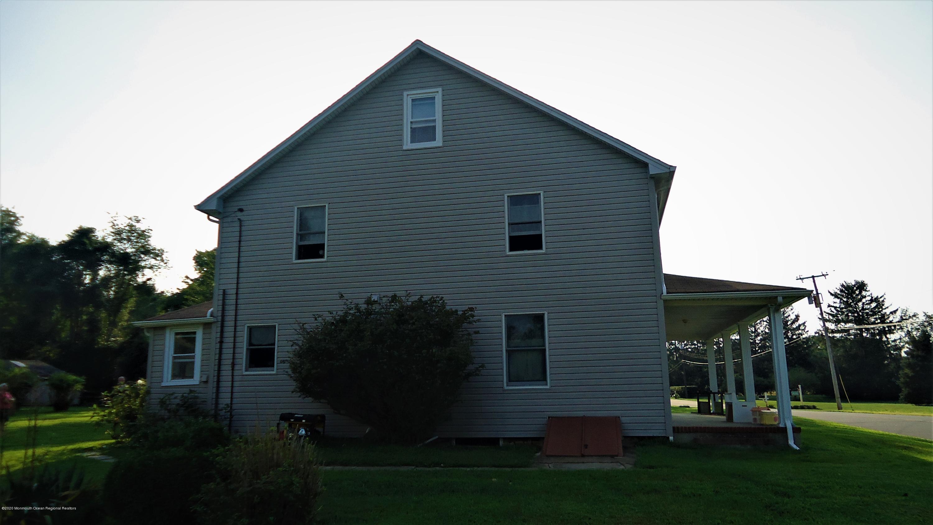 74 Merrick Road Farmingdale, NJ 07727 - Photo 28 of 36 DSC06009 (2)