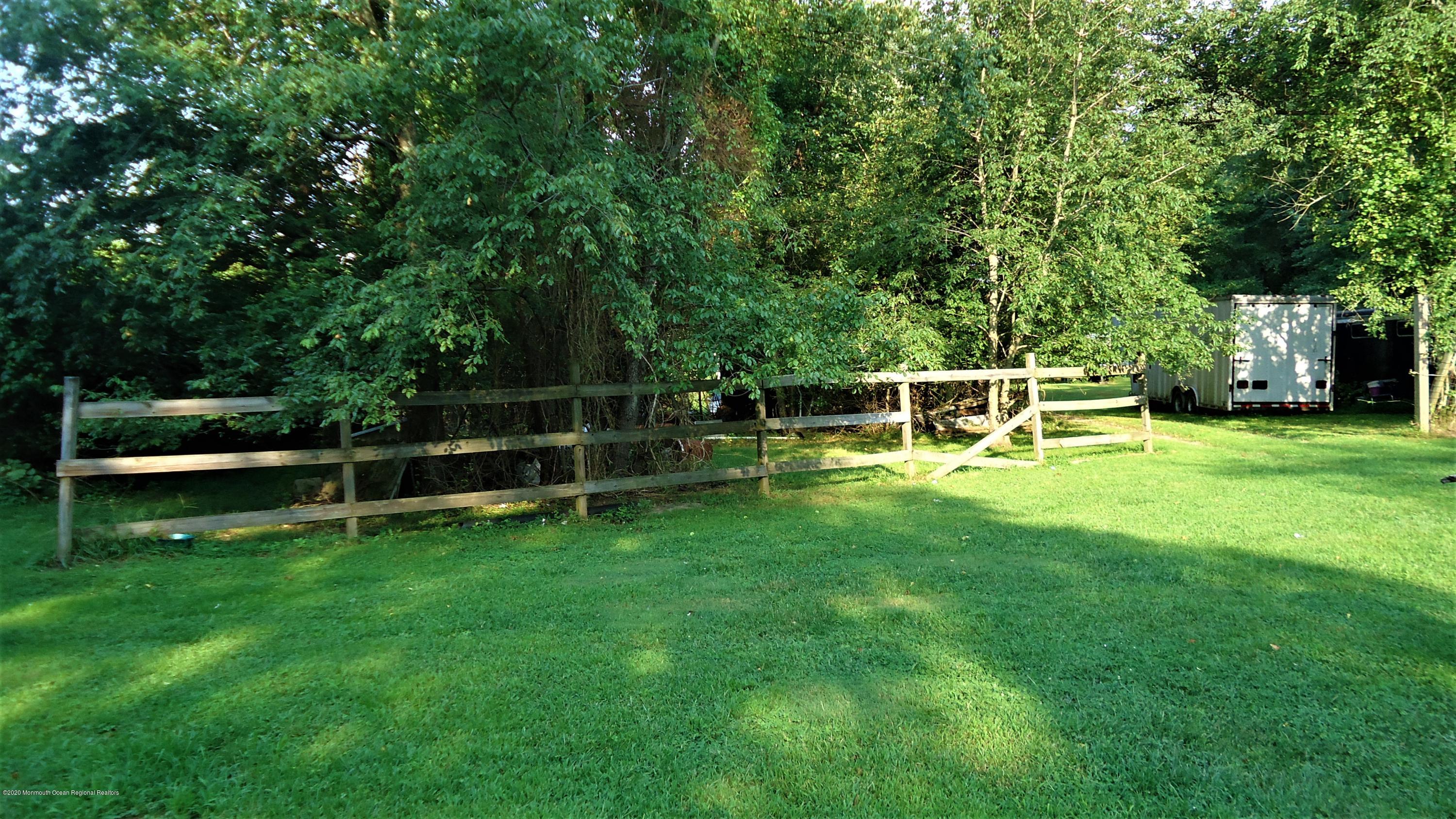 74 Merrick Road Farmingdale, NJ 07727 - Photo 7 of 36 DSC06003 (2)