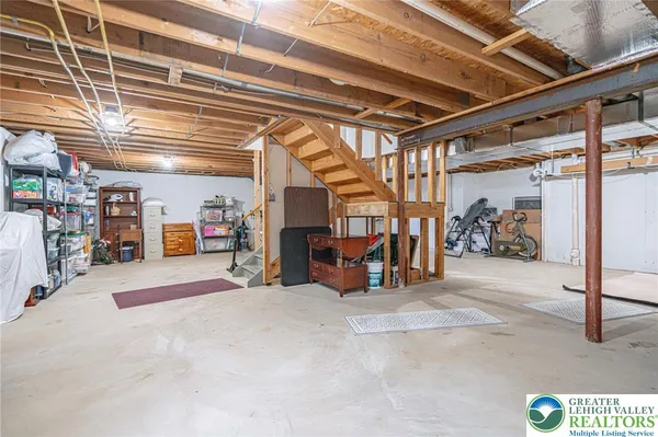 $574,900 | 3240 Watermill Drive, Lower Macungie Township, PA 18062