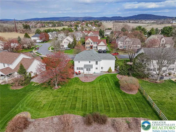 $574,900 | 3240 Watermill Drive, Lower Macungie Township, PA 18062