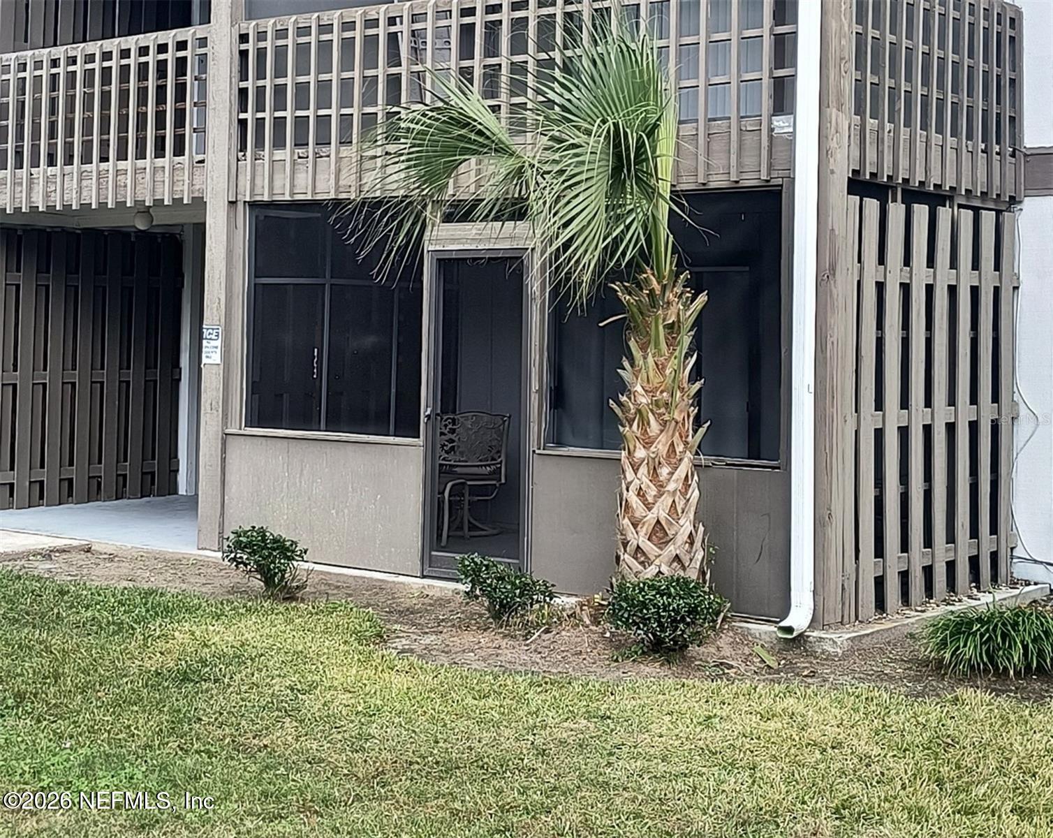 6519 West Newberry Road, Unit 1006 Gainesville, FL 32607 - Photo 27 of 31 Outside Porch