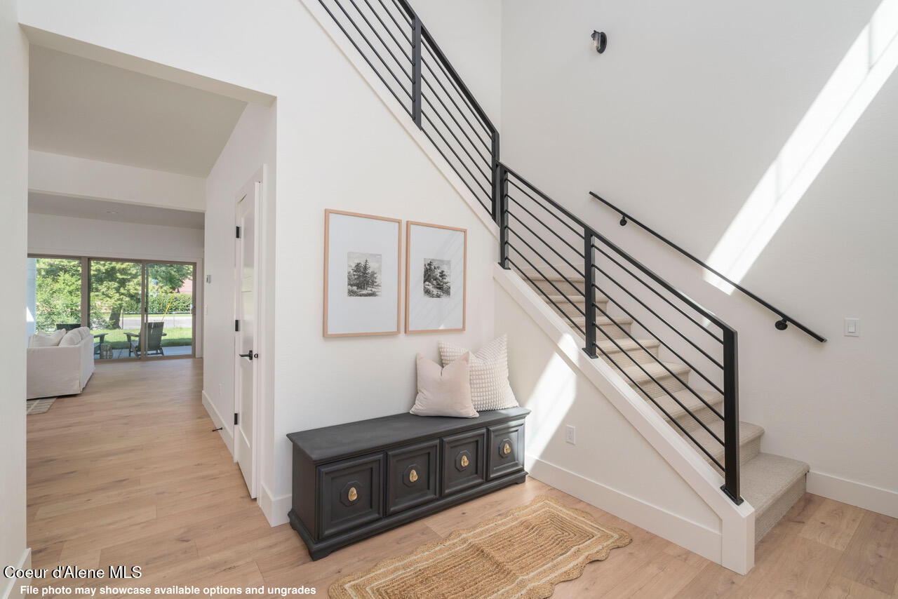 957 East Steeple Chase Road Hayden, ID 83835 - Photo 6 of 13 1537NLukeLnInterior-2