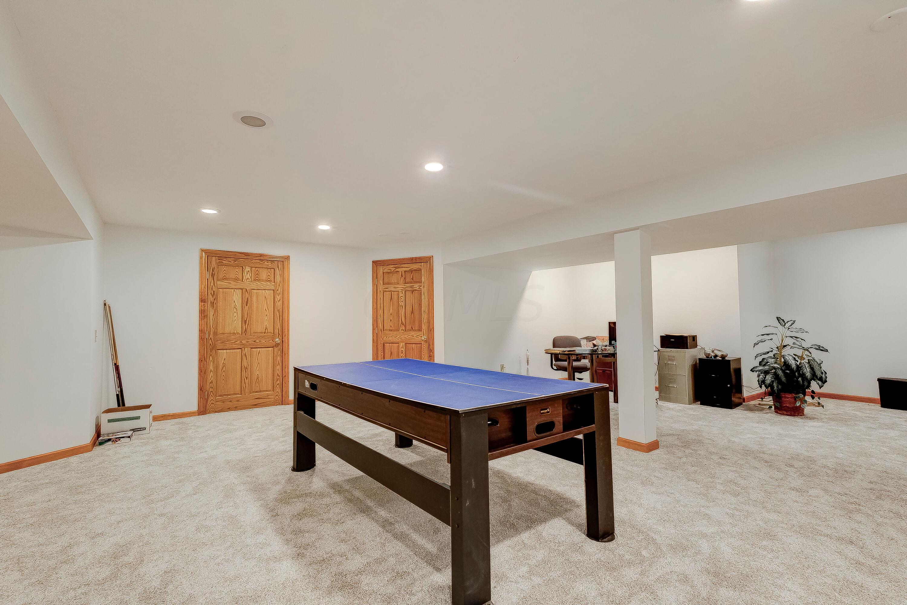 17511 Gambier Road Mount Vernon, OH 43050 - Photo 46 of 55 1-45
