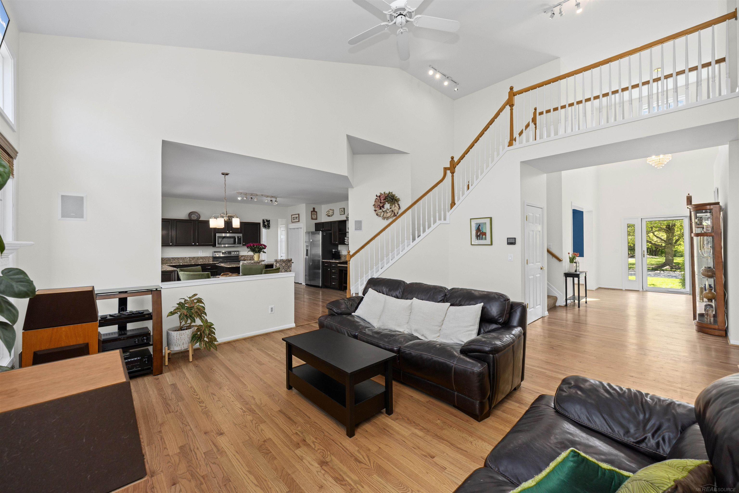4247 Bold Meadows Rochester, MI 48306 - Photo 23 of 76 Gallery Image 23