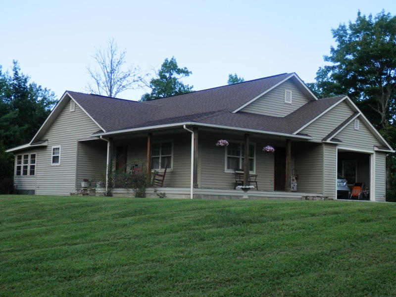 349 Smithfield Road, Unit 844R Tellico Plains, TN 37385 - Photo 1 of 20 P8270039
