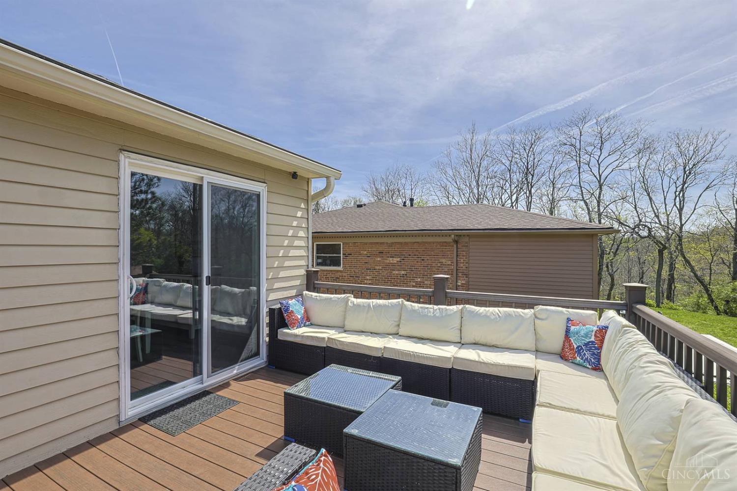 5860 Timely Terrace Cincinnati, OH 45233 - Photo 35 of 39