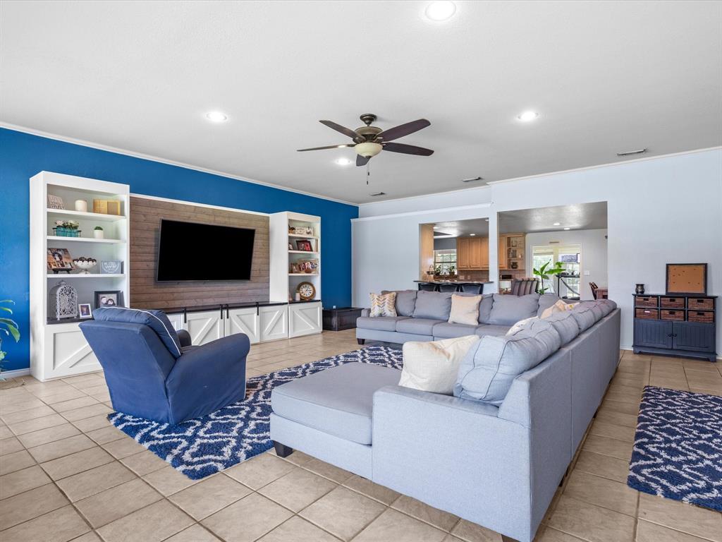 205 Private Road, Unit 2194 Decatur, TX 76234 - Photo 5 of 39