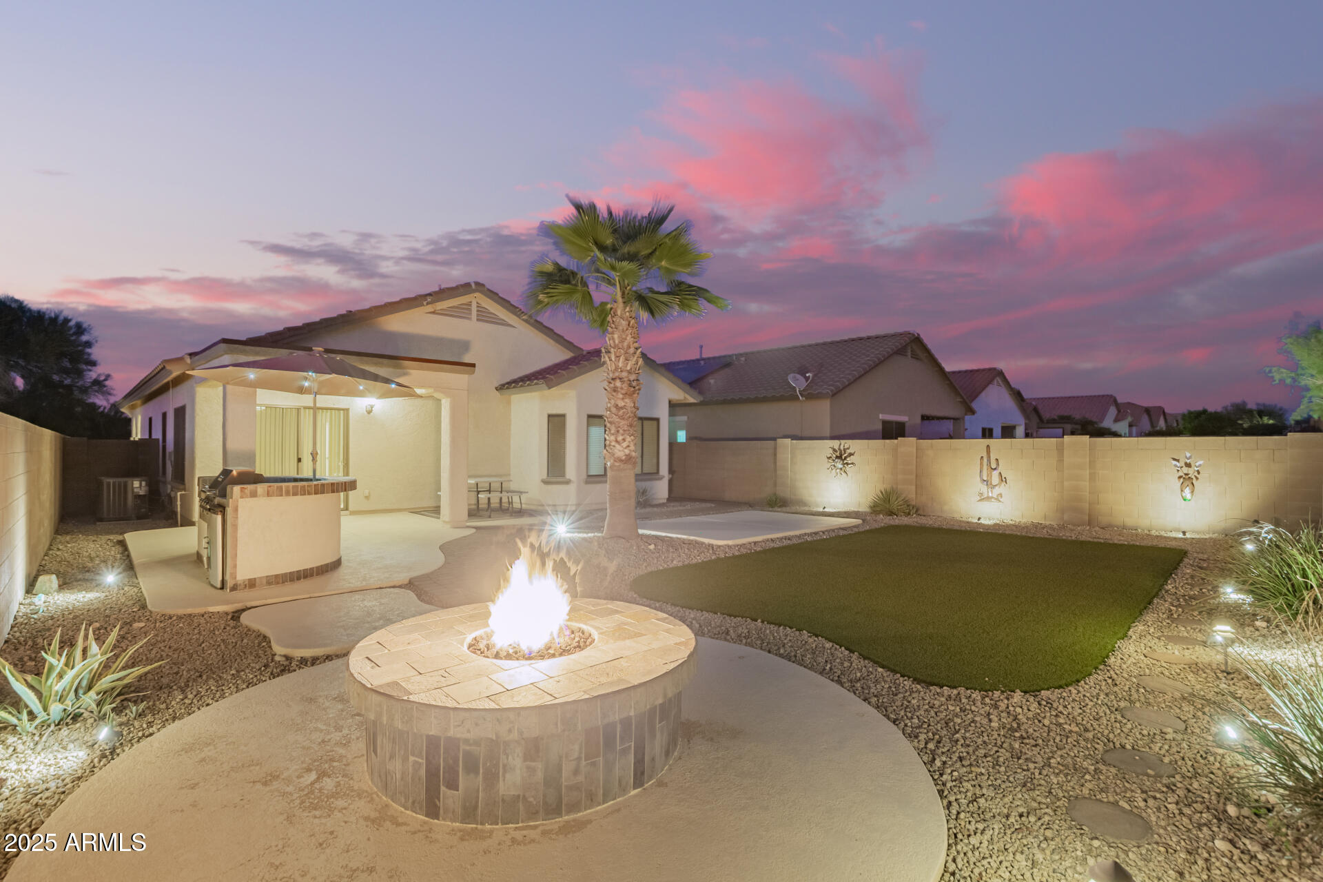 7779 West Springfield Court Florence, AZ 85132 - Photo 3 of 46 11 - Springfield