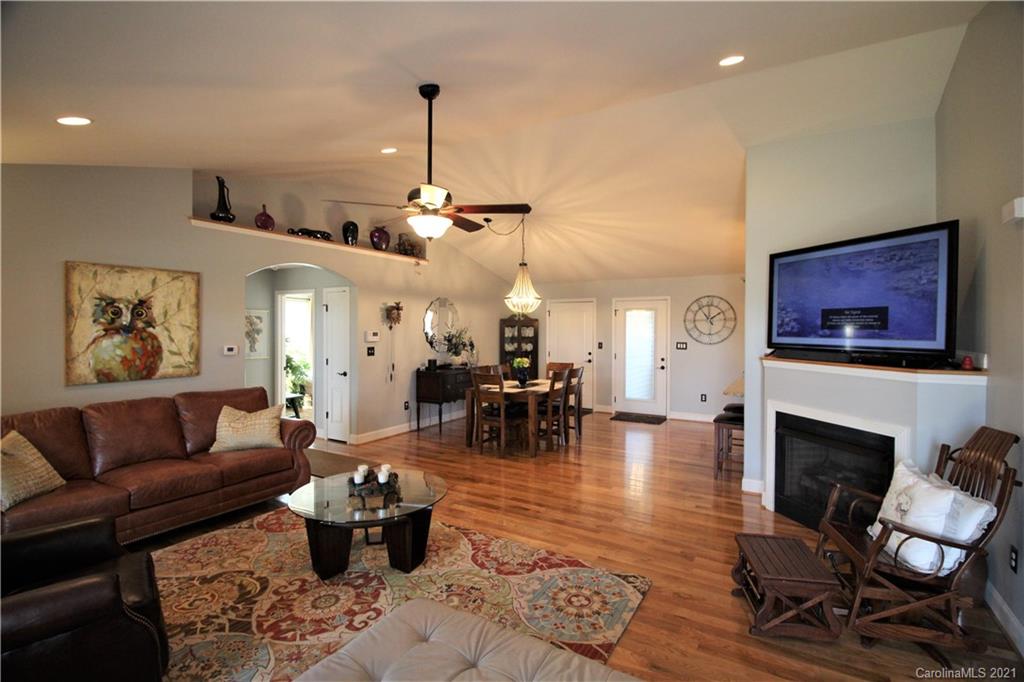 6941 Forney Hill Road Denver, NC 28037 - Photo 3 of 29 Gallery Image 3
