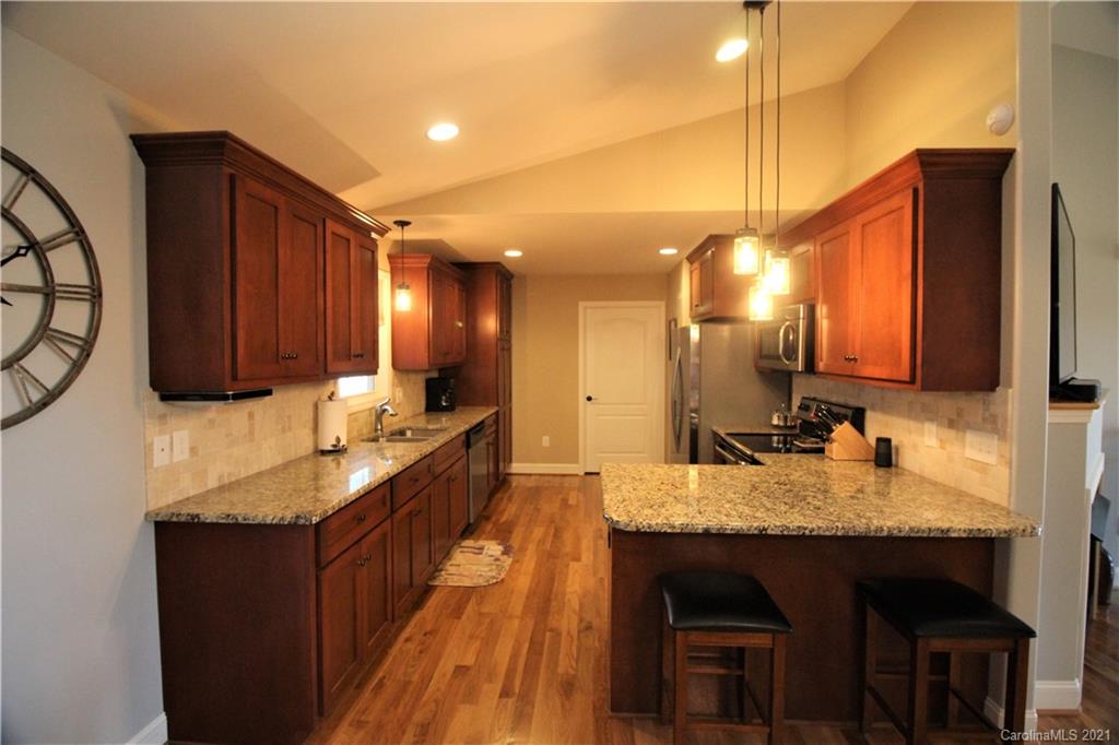 6941 Forney Hill Road Denver, NC 28037 - Photo 6 of 29 Gallery Image 6